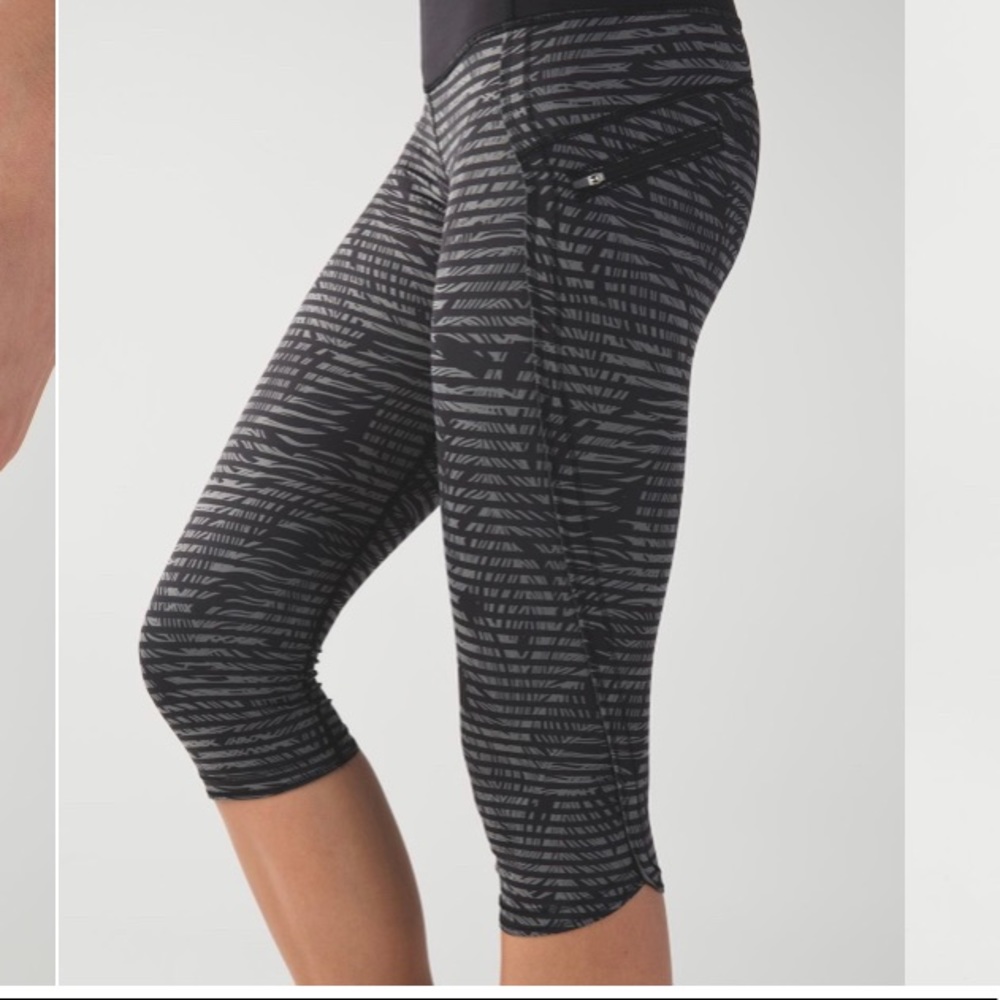 Lululemon Top Speed Crop NWT